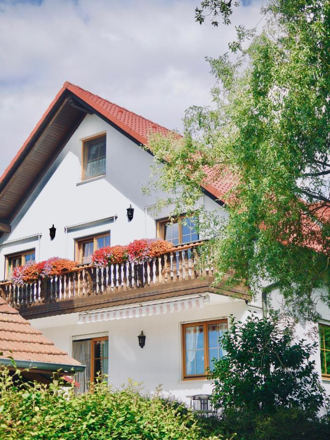 Pension Gruenes Herz Tonndorf Luaran gambar